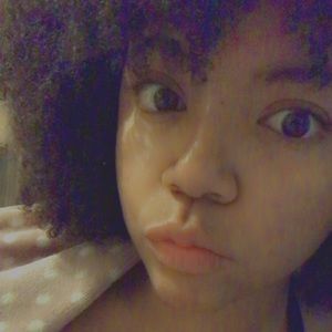 Meet your Posher, Jazmine